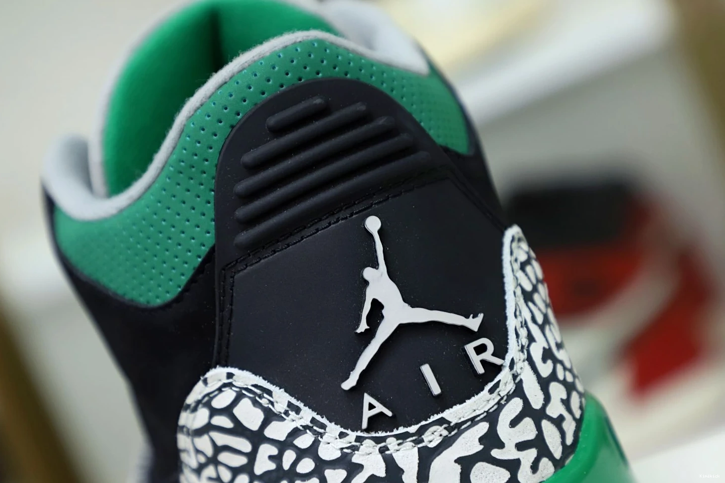 PINE HighQuality AIR 3 GREEN JORDAN Kimikick 2024 0523